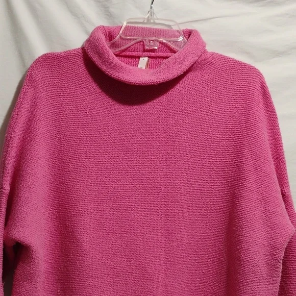 Glam Pink Fold Over Cowl Neck Sweater Sz.M Oversized Gently Worn (A-70) - Picture 2 of 9